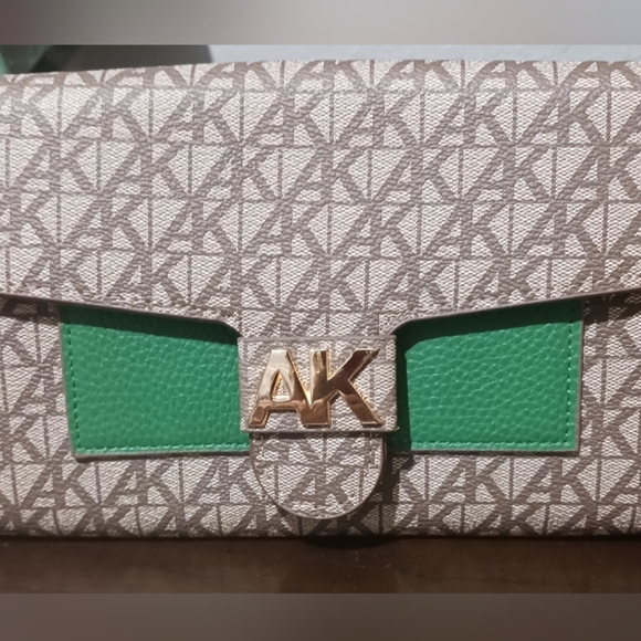 Anne Klein wallet Crossbody - Picture 7 of 8